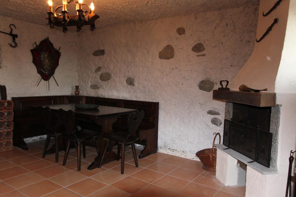 La Fonda Casa Vacanze-Appartamenti Con Piscina Santo Stefano di Magra Eksteriør bilde